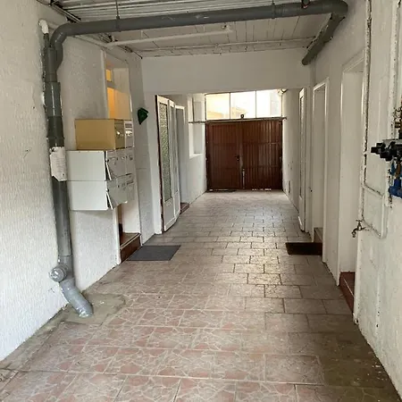 公寓 Le Saint Sauveur 24m2 默兹河畔凡尔登